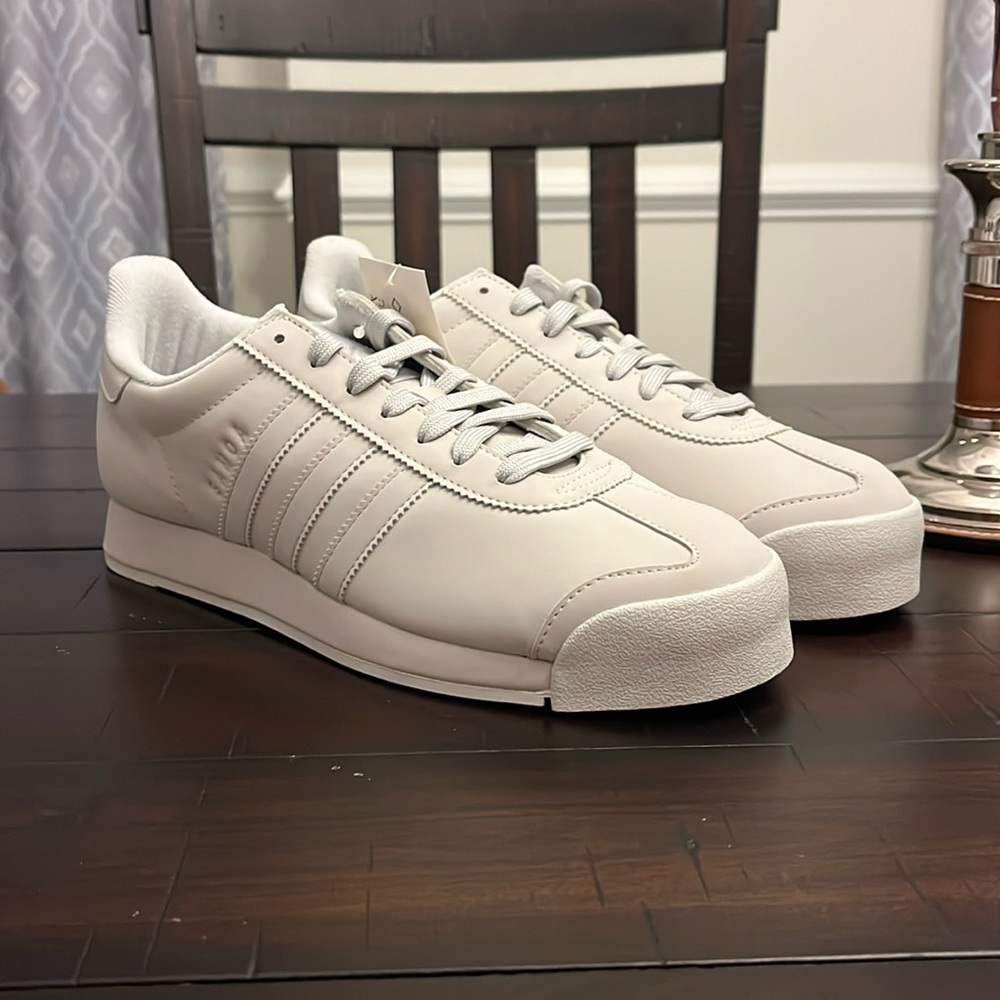 Adidas Samoa Shoes Sneakers new grey BY3527 greyone Women’s Size 8.5